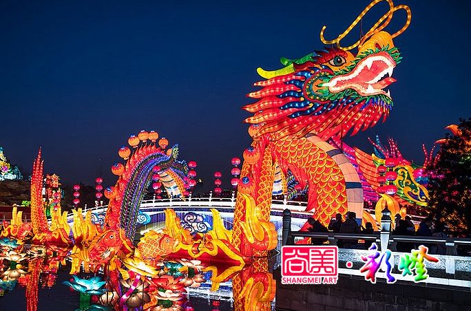 自贡彩灯荣获2019年品牌展览金手指奖