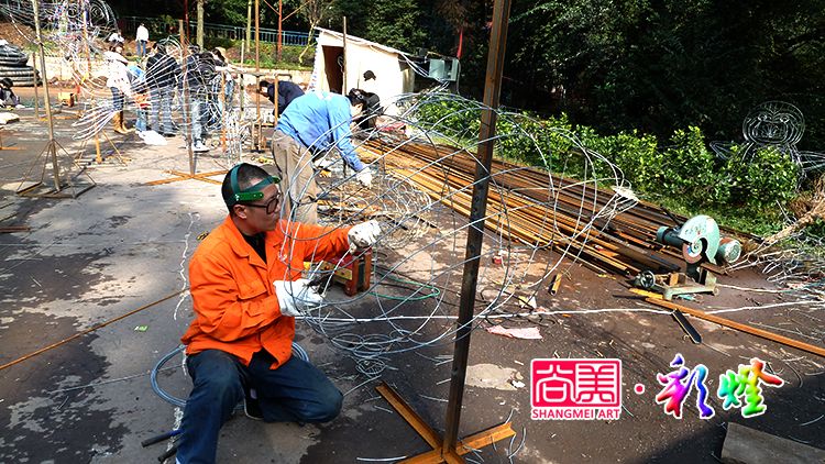 彩灯造型师傅