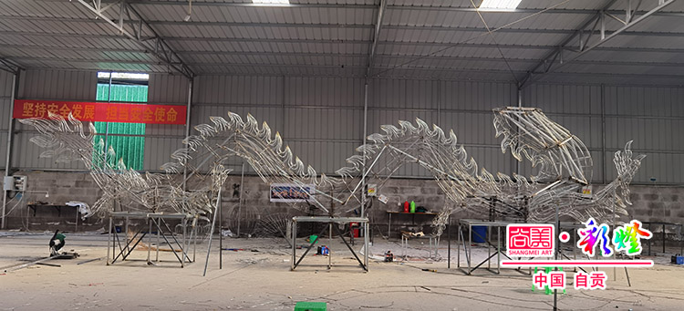 Chinese lantern manufacturers workshop